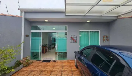Casa aconchegante em bairro residencial no São João Batista ll em Peruíbe/SP