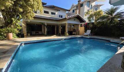 EXCLUSIVIDADE BC IMÓVEIS! Sobrado com 5 suítes, de frente para o mar à venda  - Bougainvillee Residencial I - Peruíbe/SP