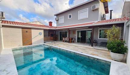 Sobrado alto padrão com piscina e 4 suítes à venda - Balneário São João Batista I - Peruíbe/SP