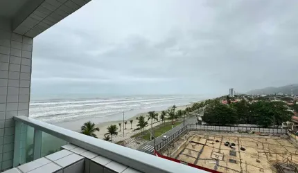 BELISSÍMO APARTAMENTO COM VISTA MAR
