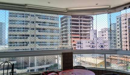 BELÍSSIMO APARTAMENTO AMPLO, FINO ACABAMENTO