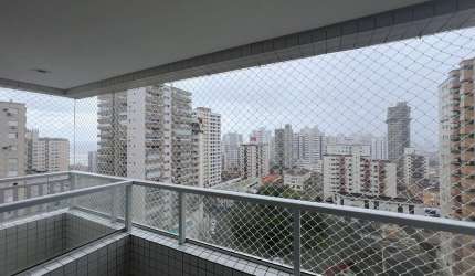 BELÍSSIMO APARTAMENTO, À 300M DO MAR E LAZER COMPLETO