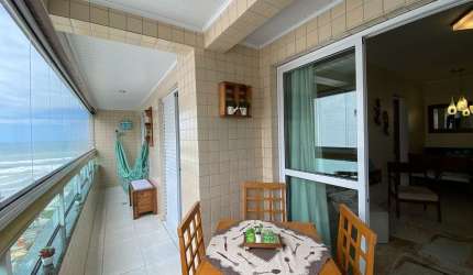 BELÍSSIMO APARTAMENTO, FINO ACABAMENTO E LAZER COMPLETO