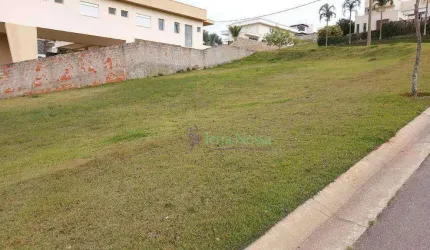 Terreno de esquina com excelente vista no Condomínio Campo de Toscana