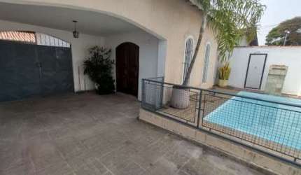 Casa com 2 dormitórios à venda, 110 m² por R$ 600.000,00 - Jardim Motorama - São José dos Campos/SP