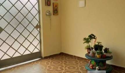 Terreno com 3 casas
