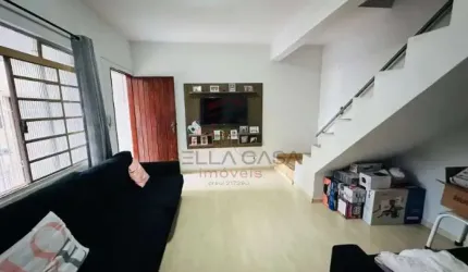 Casa de Vila à venda com 4 quartos e 1 vaga de garagem