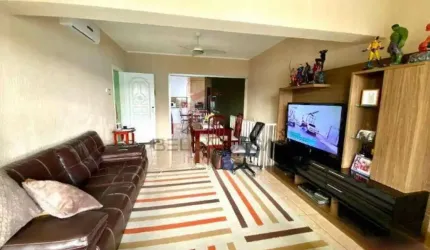 Sobrado a venda no Bairro da Vila Ema com 3 quartos e 2 vagas de garagem