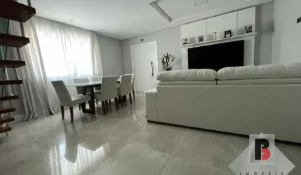 Sobrado a venda na mooca com 3 quartos e quintal