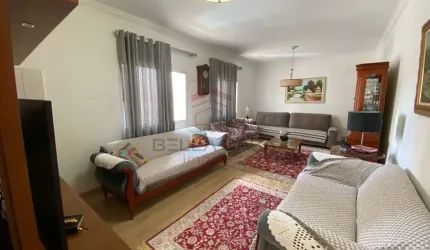 Casa assobrada a venda na mooca com quintal