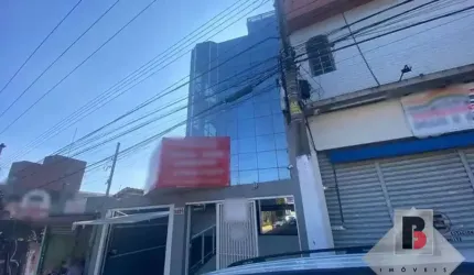 Excelente predio Comecial