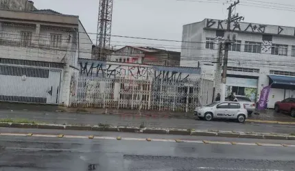 Imóvel comercial, Metrô Patriarca com 240m2