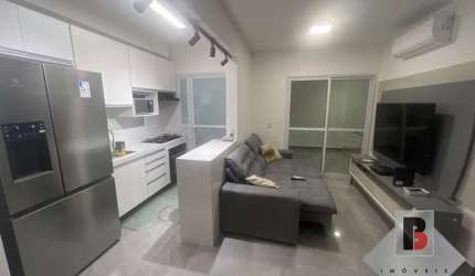 Apartamento a venda no Tatuapé, 02 dormitórios, varanda gourmet