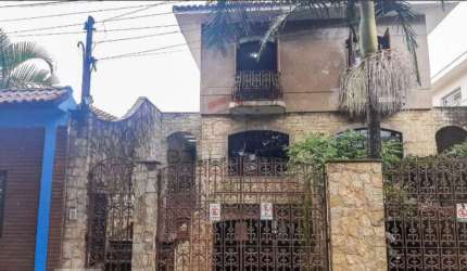 Sobrado a venda no Pq Novo Mundo 263m², 03 Dormitórios (02 Suites), 04 vagas
