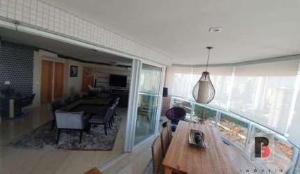 Apartamento Alto Padrão 202 m², 3 suítes, 4 vagas e lazer.
