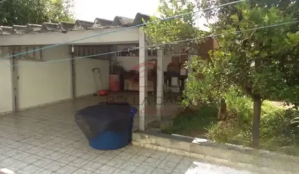 CASA TÉRREA  TODA REFORMADA
