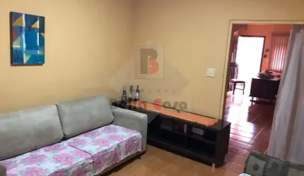 SOBRADO   TATUAPÉ    3 DORMITORIOS    SALA  COZINHA  2 BANHEIROS  2 VAGAS