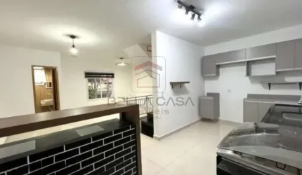 Sobrado a venda no Bairro da Vila Prudente com quintal