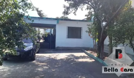 Terreno com casa antiga a venda na Vila Ema
