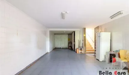 Sobrado á venda na Vila Prudente com 167m² ,  3 quartos  e 3  vagas de garagem