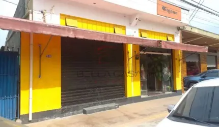 Salão Comercial,, ótima localização,  com 1 Wc, 90 m2.
