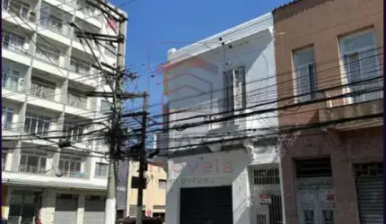 Galpão/Depósito/Armazém com 5 Quartos e 5 banheiros à Venda, 244 m² por R$ 2.600.000