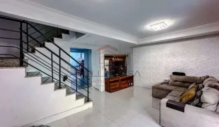 Casa a venda em condominio fechado no Bairro da mooca com quintal e piscina