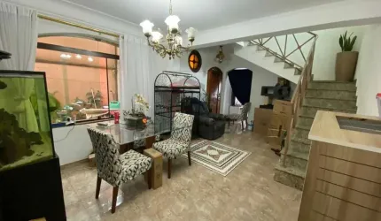 Sobrado a venda com 4 quartos na mooca
