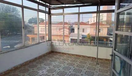 Sobrado a venda na vila Carrão, terreno com 8.40 por 40 metros.