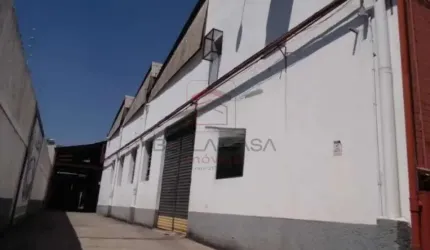 Galpão a venda ou Locação com 2650 metros na Zona Leste