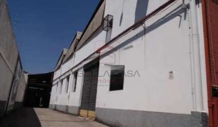 Galpão a venda ou Locação com 2650 metros na Zona Leste