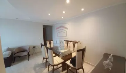 Apartamento para locação na rua Campo Largo 3 dormitórios o 3º revertido em escritório,  2 Vagas.