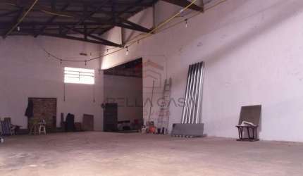 Galpão no Ipiranga 700m²