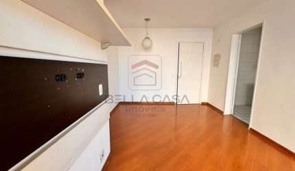 Apartamento a venda com 3 quartos e 1 vaga de garagem