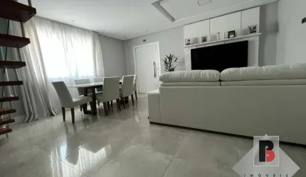 Sobrado a venda na mooca com 3 quartos e quintal