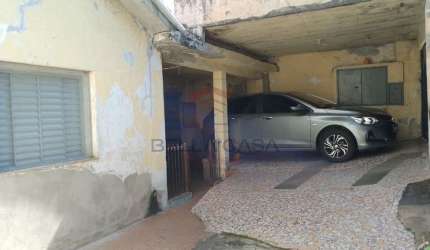 Casa antiga com terreno 10x40