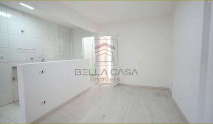 Apartamento reformado - Rua Frei  Caneca -  44,70m² - 1 quarto, sala, cozinha, banheiro, a.s.