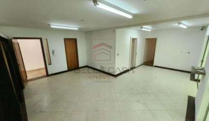 Excelente   casa   Térrea 180m2   área   construída     3 dormitórios   3 vagas