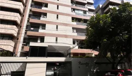 Apartamento com 3 quartos à venda em Ponta Verde - AL