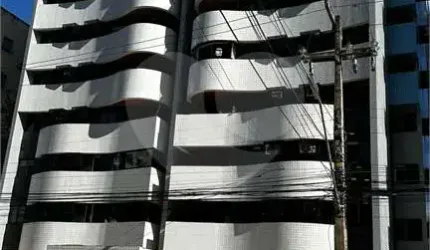 Apartamento com 3 quartos à venda em Ponta Verde - AL