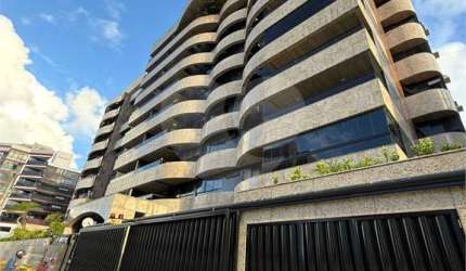 Apartamento com 3 quartos à venda em Ponta Verde - AL