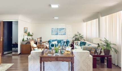 APARTAMENTO COM 4 QUARTOS E 3 VAGAS - CENTRO