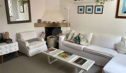 Casa de vila com 2 quartos à venda em Pinheiros - SP