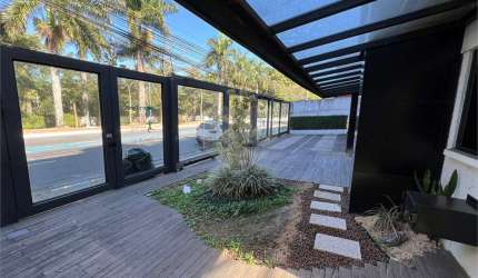 Prédio inteiro à venda ou para locação em Casa Verde - SP