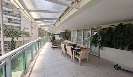 Apartamento com 4 quartos para locação em Vila Romana - SP