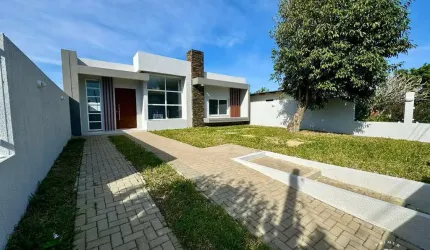 Casa nova com 2 Dormitórios com excelente localização em Tramandaí/RS