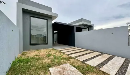 Casa geminada 3 dormitórios em região de moradores em Tramandaí/RS