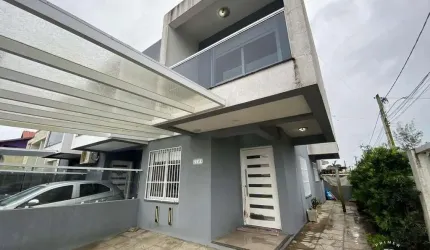 Duplex Geminado de esquina no bairro zona nova em Tramandaí