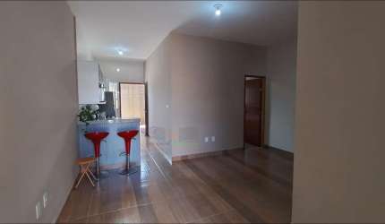 Casa para Venda em Macaé, Ajuda de Cima, 2 dormitórios, 1 suíte, 2 banheiros, 1 vaga