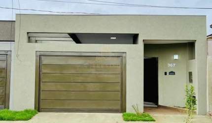 Casa térrea e nova no Rita Vireira